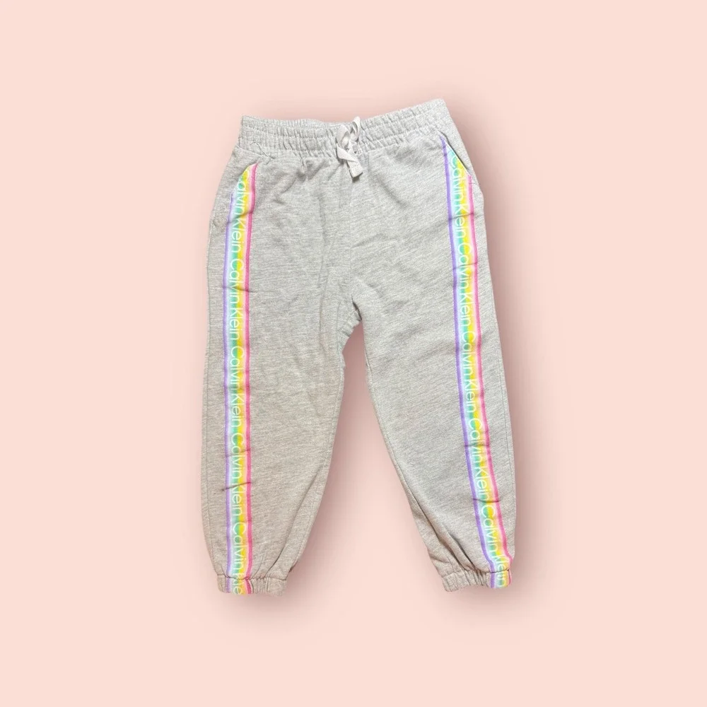 Calvin Klein Jeans Girls' Gray Jogger Sweatpants Rainbow Logo Side,‎ Size 3T